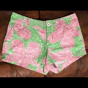 Lilly Pulitzer Callahan’s size4